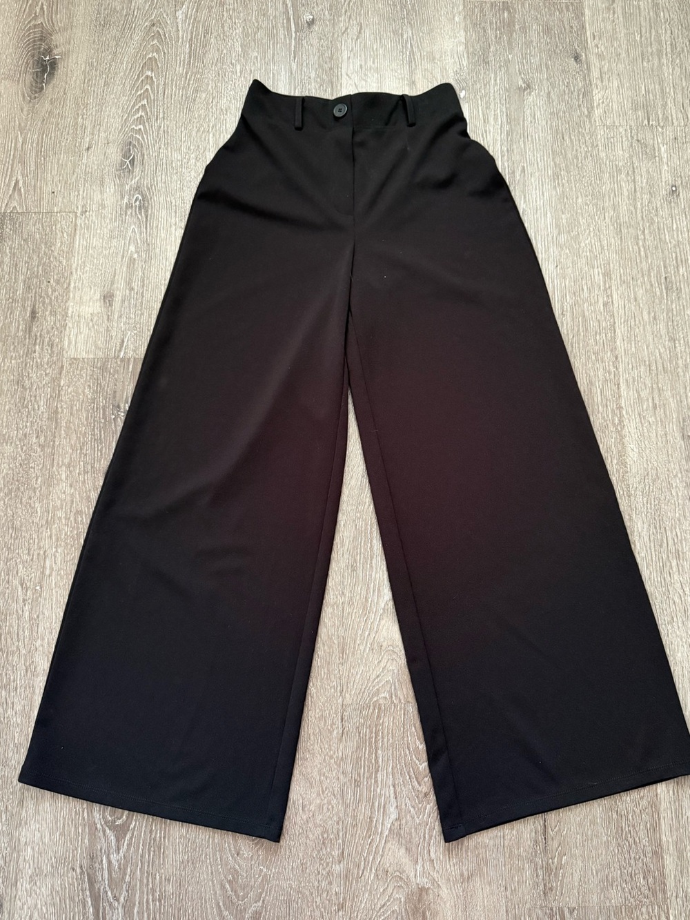 H&M Women’s Wide-Leg Pants – Size XS
